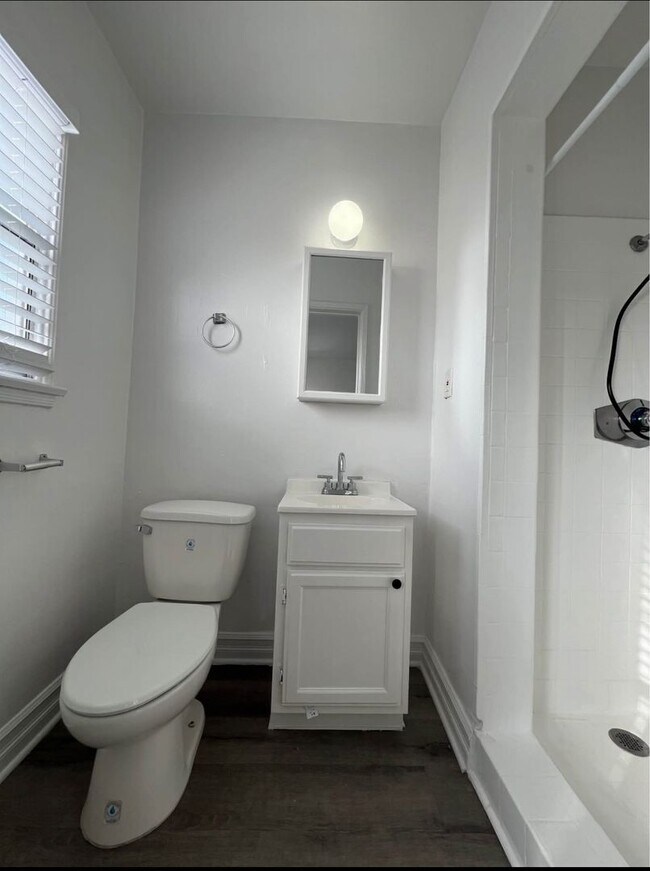 Interior Photo - Blake Manor