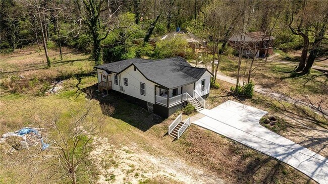 Building Photo - 665 S Eugenia Pl NW