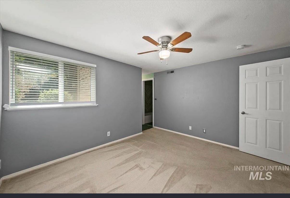 Building Photo - 3761 S Gekeler Ln
