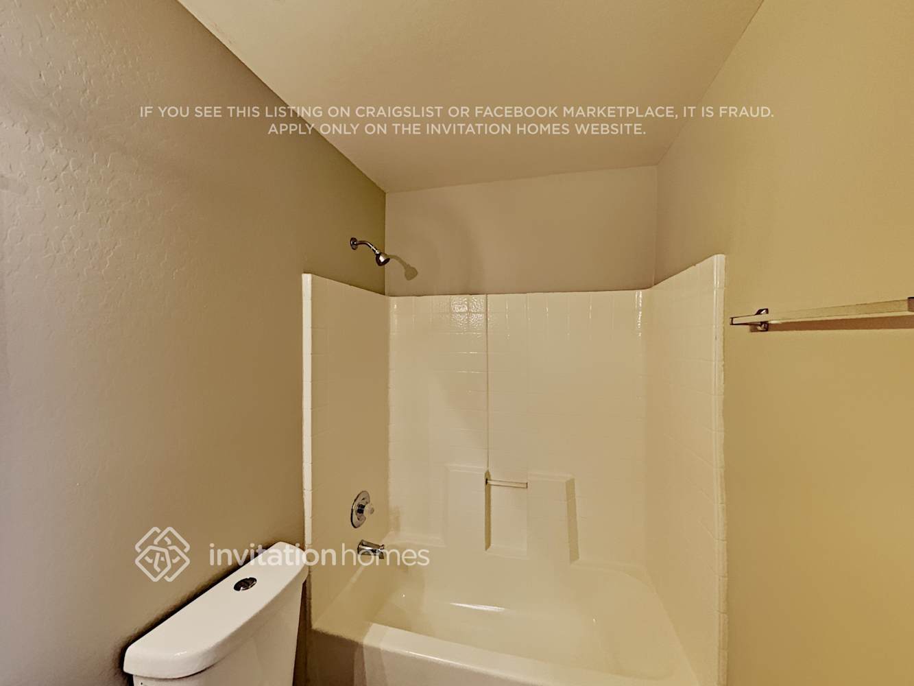 Building Photo - 8930 W Avalon Dr