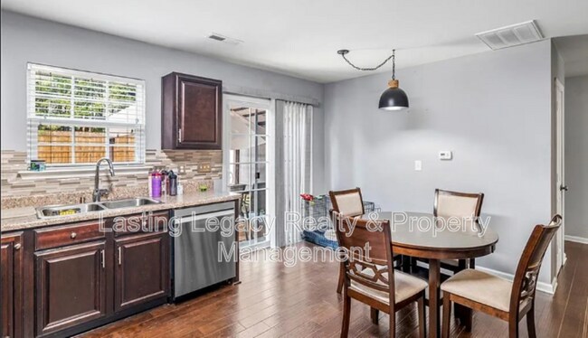 Building Photo - 5047 Mt Hope Dr