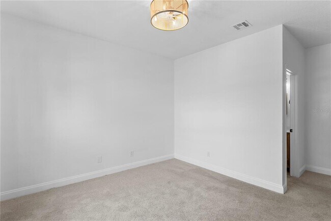 Building Photo - 604 Arbor Lake Ln