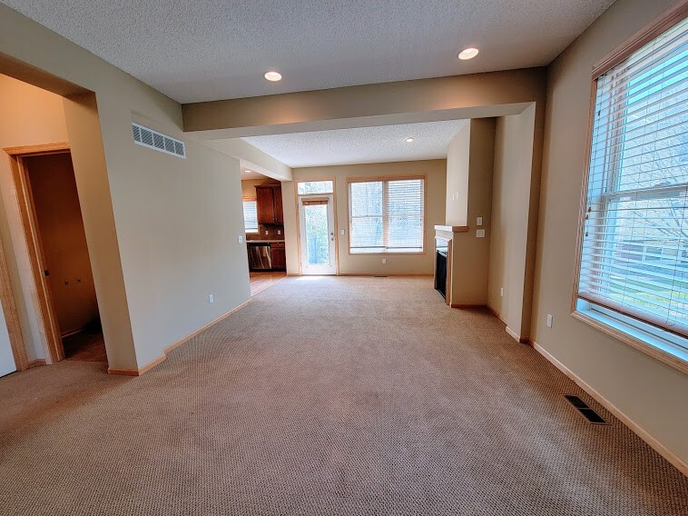 Building Photo - 10747 Falling Water Ln