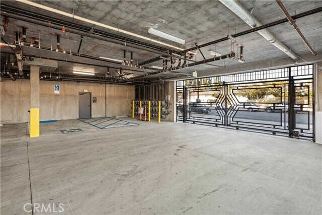 Building Photo - 11714 Archwood St