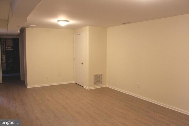 Building Photo - 29239 Corbin Pkwy