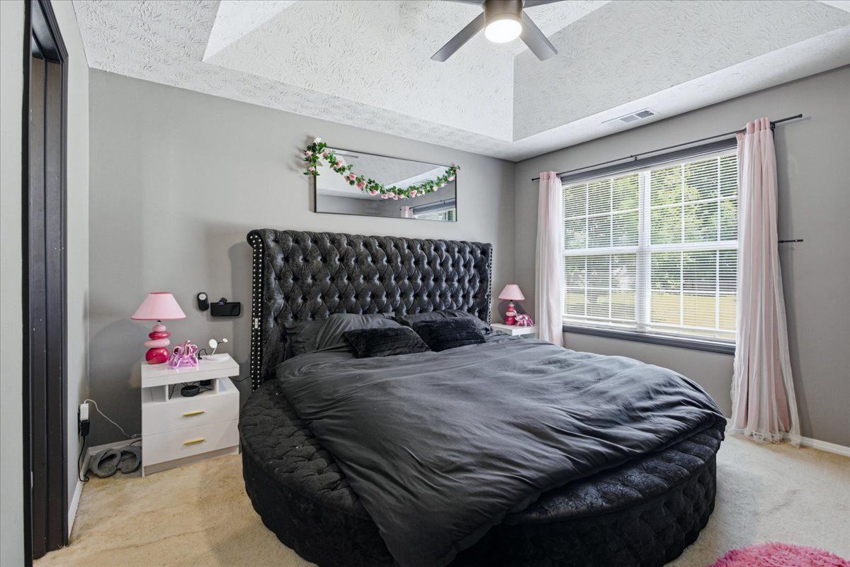 Building Photo - 1459 Bridgewater Branch