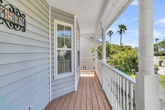 Building Photo - 1574 Ocean Neighbors Blvd