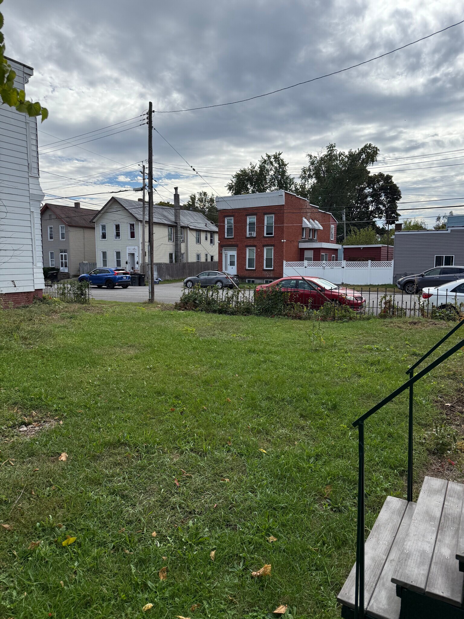 Building Photo - 280 3rd Ave