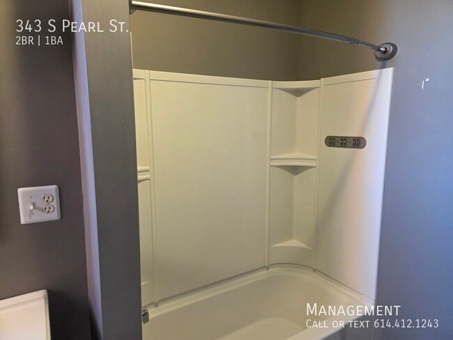 Building Photo - 343 S Pearl St