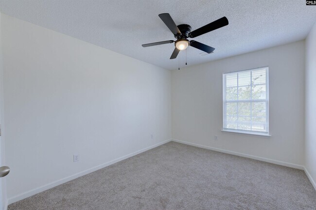 Building Photo - 312 E Waverly Pl Ct