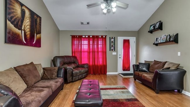 Building Photo - 18396 Peyton Ln