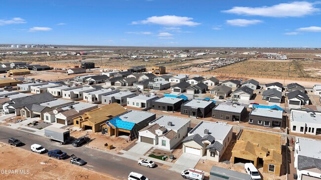 Building Photo - 15233 Expectation Ave