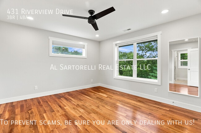 Building Photo - 431 Riverview Dr