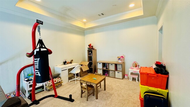 Building Photo - 27 Jonquil Pl