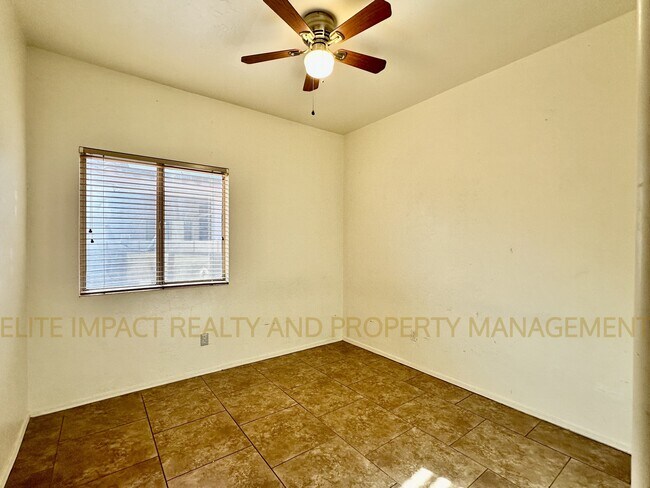 Building Photo - 8999 E Marci Lynne Way