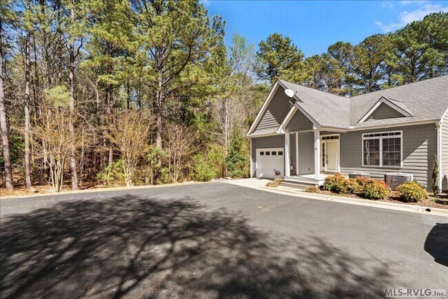 Building Photo - 164 Sandy Cove Dr