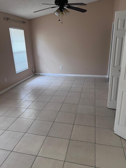 Building Photo - 7717 Gulf Ct