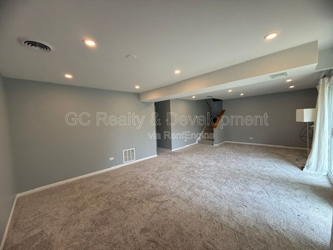 Building Photo - 1645 Highland Blvd