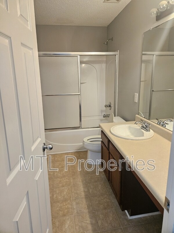 Building Photo - 302 Nanny Point Dr