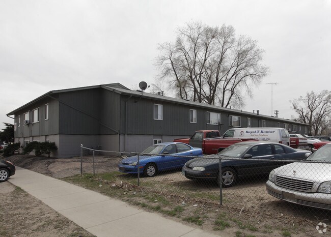 Building Photo - A&M Apartments