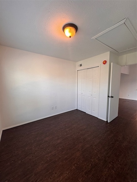 Building Photo - 6010 Dooley Dr