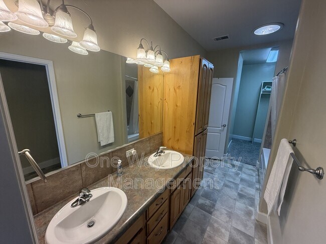 Building Photo - 5775 W 29th St