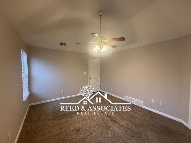 Building Photo - Updated Cordova 3-Bedroom with Modern Finishes