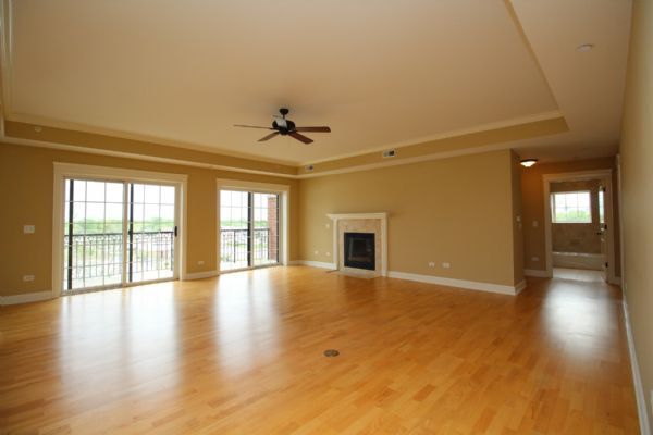 Building Photo - 10765 Clock Tower Dr