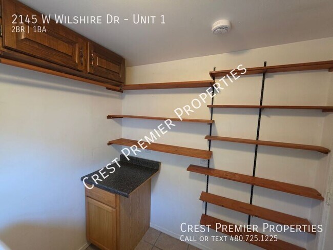 Building Photo - 2145 W Wilshire Dr