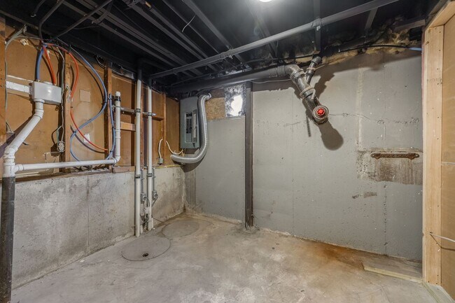 Building Photo - 2508 NW 86th St