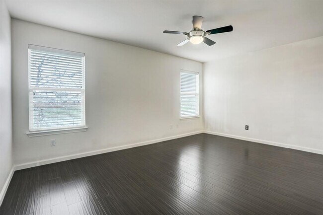 Building Photo - 14608 Walt Whitman Trl
