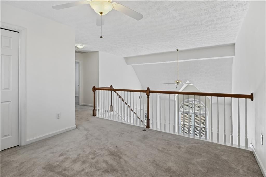Building Photo - 2179 Mainsail Dr NE