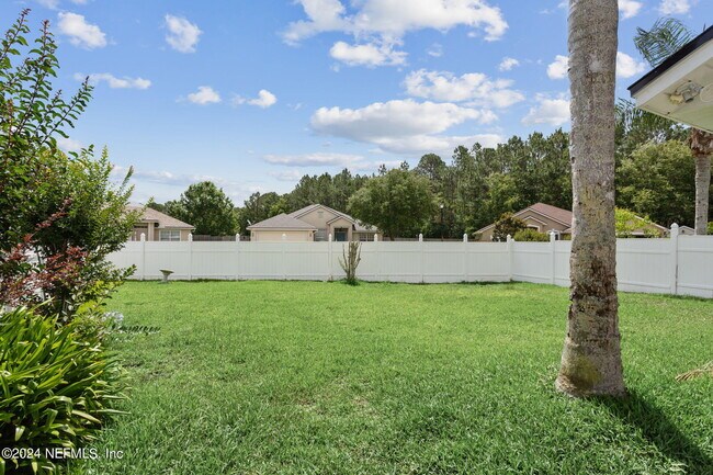 Building Photo - 13260 Bonaparte Ln