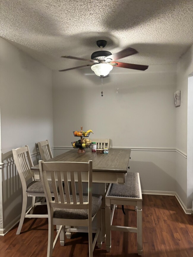 Building Photo - 110 Heywood Rd