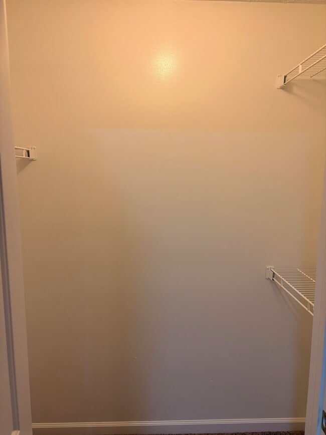 Building Photo - 10756 Central Ave