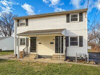 Building Photo - 1612 Maine