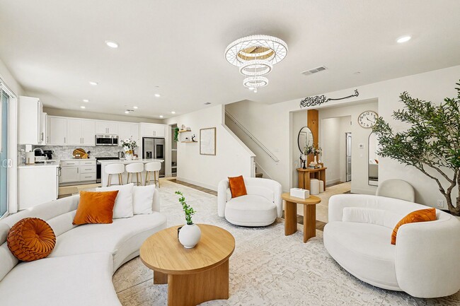 Building Photo - Newer Home Available in Tracy Hills