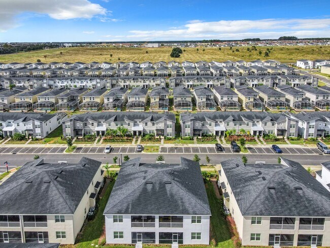 Building Photo - Beautiful 2-Bedroom, 2-Bath Furnished Condo in ChampionsGate Resort – Furniture Optional!