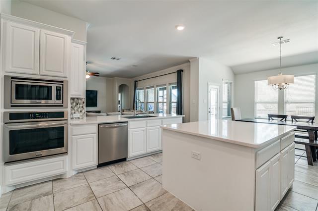 Building Photo - 4214 Selborne Dr