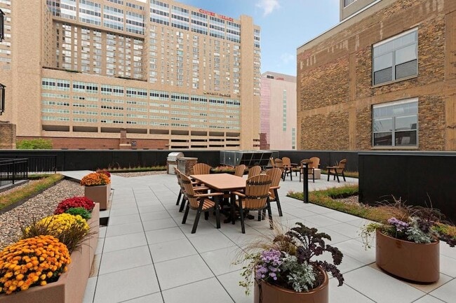 Building Photo - 740 Portland Ave