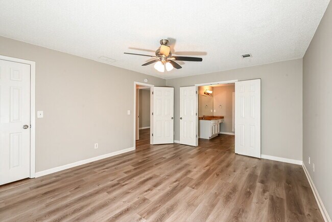 Building Photo - 2660 Windstream Way NW