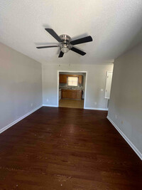 Building Photo - 317 Caswell St
