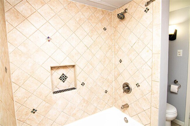 Building Photo - 3402 Timmons Ln