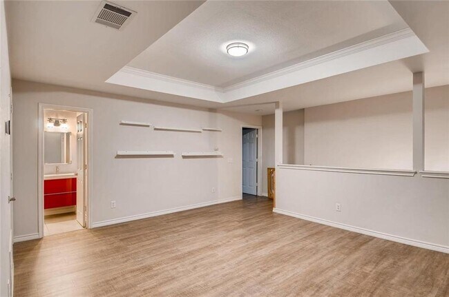 Building Photo - Spacious 4 Bed 3 Bath Rental with Modern Touches in Austin