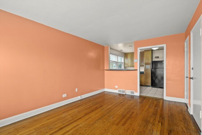 Building Photo - 8143 Knox Ave