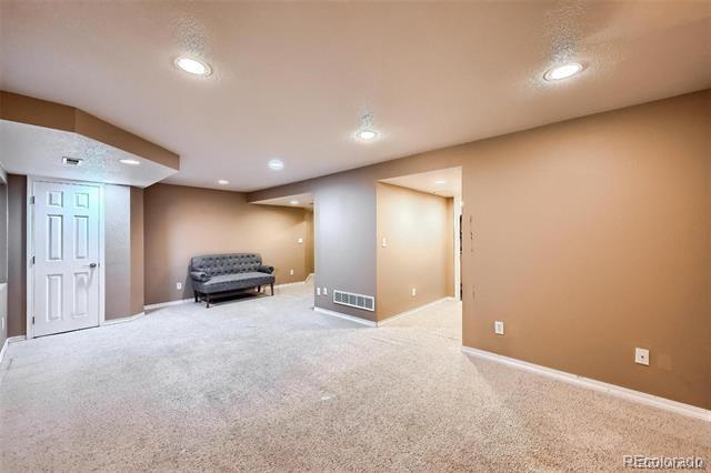 Building Photo - 9306 S Pepperwood Ln