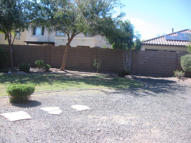 Building Photo - 12616 W Blackstone Ln