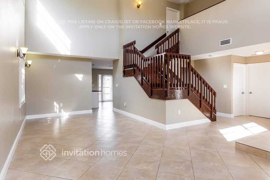 Building Photo - 6340 SW 156th Ct