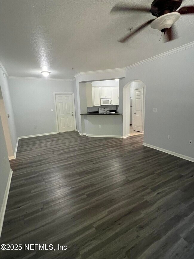 Primary Photo - 5617 Bowden Rd