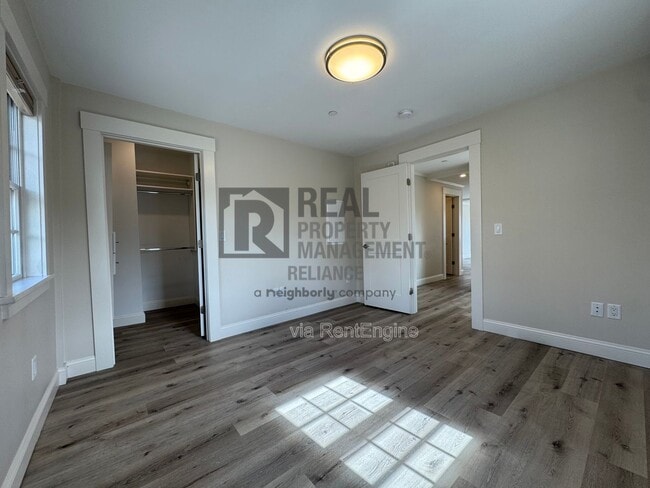 Building Photo - 150 Merrimac St